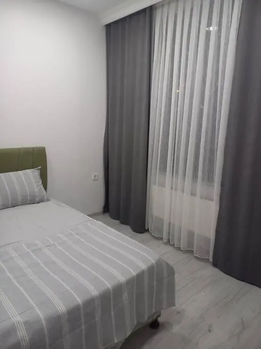 *Новая Квартира 1+1 Mecidiyekoy Apartment Istanbul 0*,
